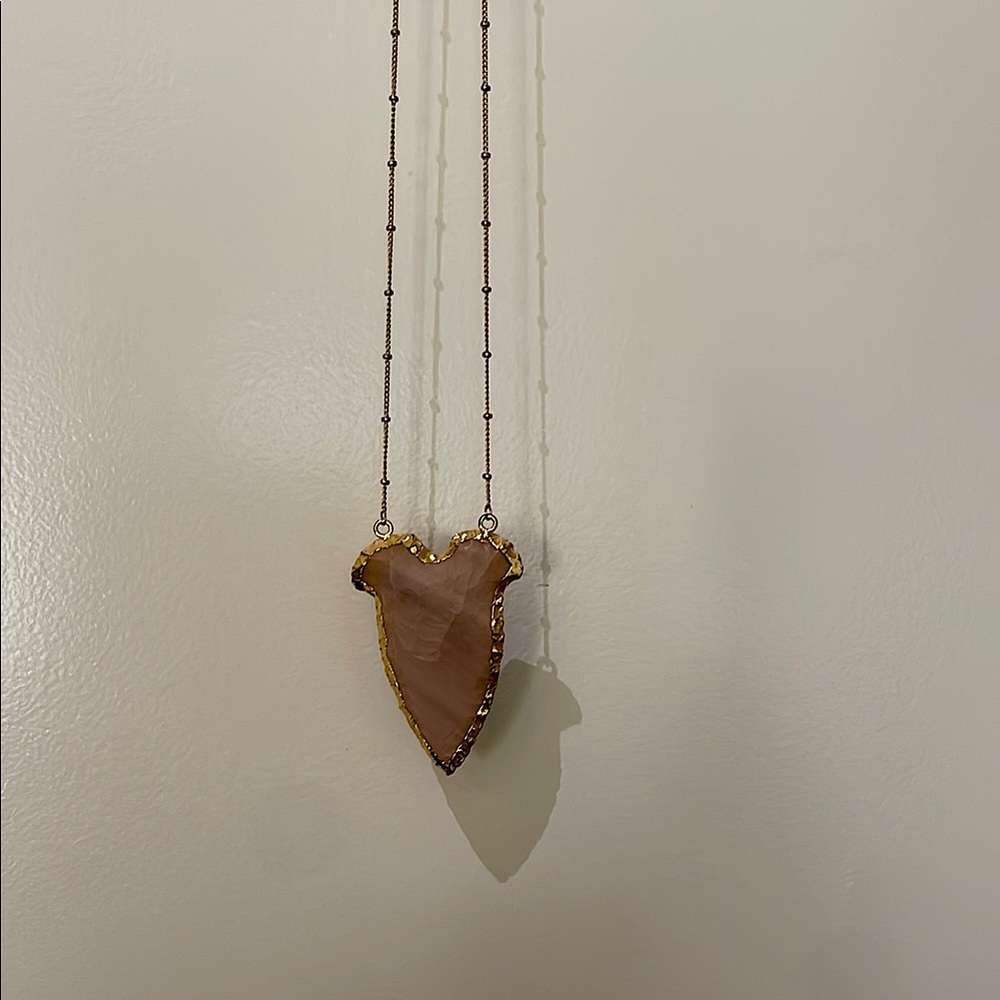 Gold and Mauve Pink Arrowhead Pendant Necklace